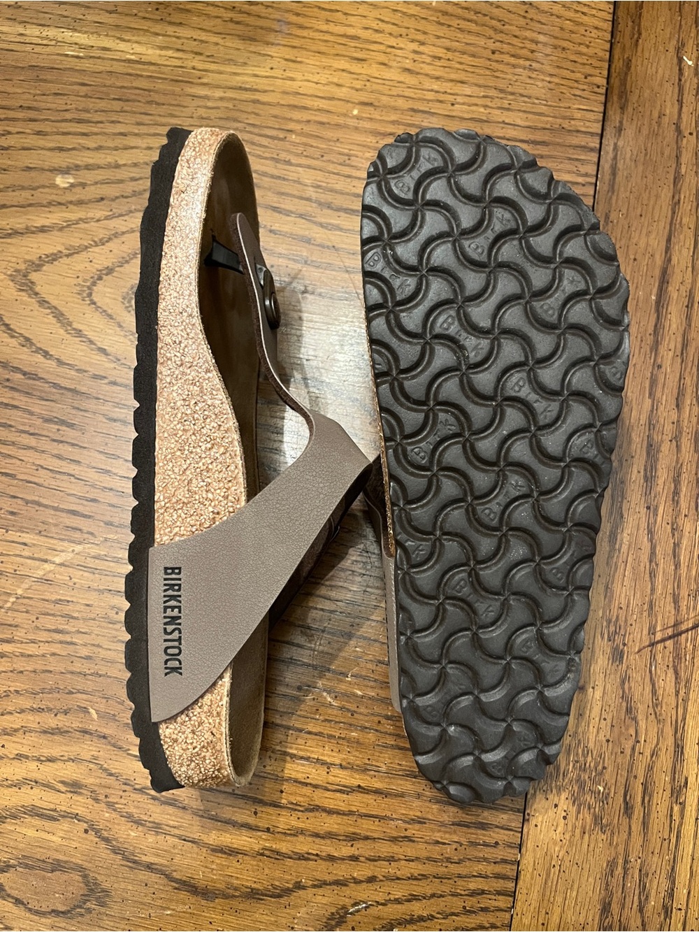 Birkenstock Brown Gizeh Thong Sandals, size 39 - Picture 9 of 10
